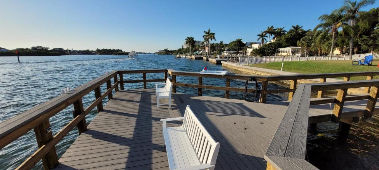 Siesta Key Condo - On The Water ! Exterior photo